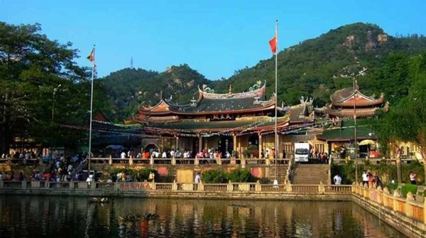 廈門旅游攻略2013(哪些地方必去不可錯(cuò)過(guò))