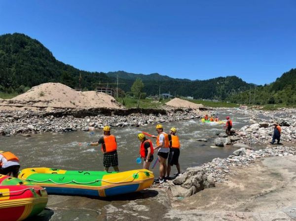 龐泉溝漂流(體驗(yàn)過的人都是怎么說的)