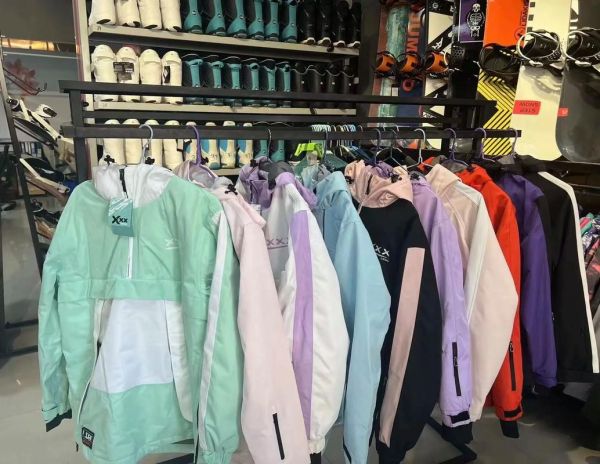 濟(jì)南滑雪場(chǎng)(可以租雪具嗎)