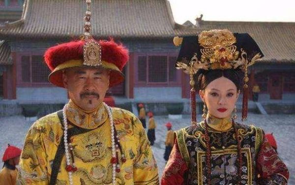 康熙生母(她的命運發(fā)生了什么變化)