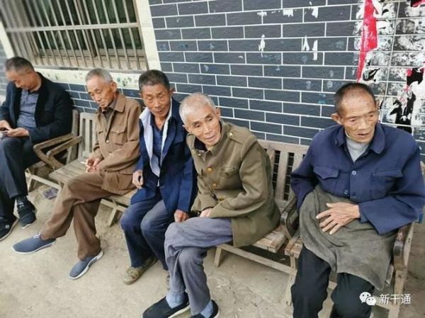 農(nóng)村生活現(xiàn)狀( 留守老人誰來照顧)