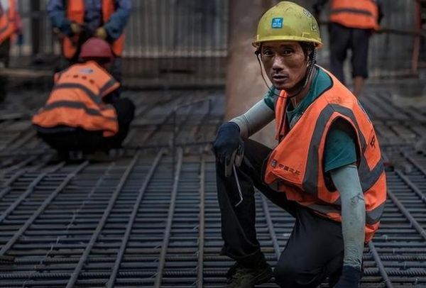 農(nóng)民工工地生活照片(照片背后又隱藏著什么故事)