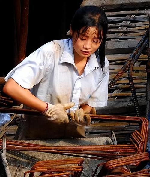 工地女性的真實生活(她們真的比男人更能吃苦嗎)